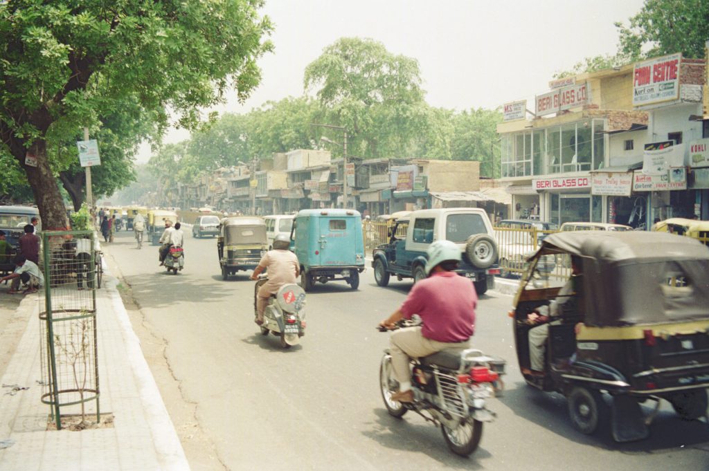1995_India_026-scaled