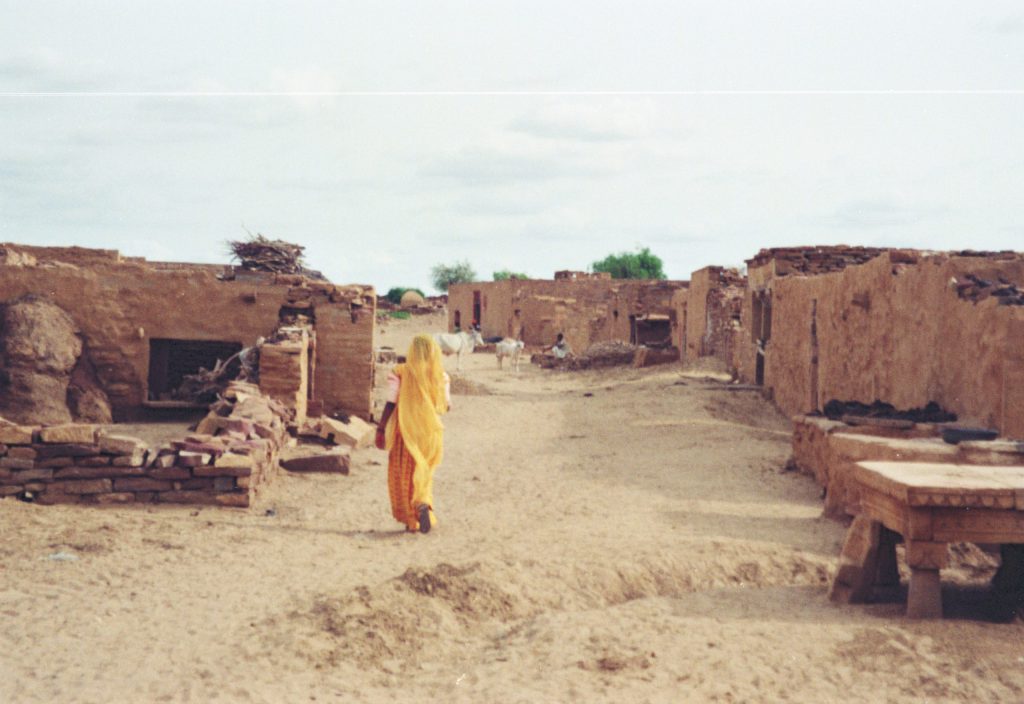 1995_India_112-scaled