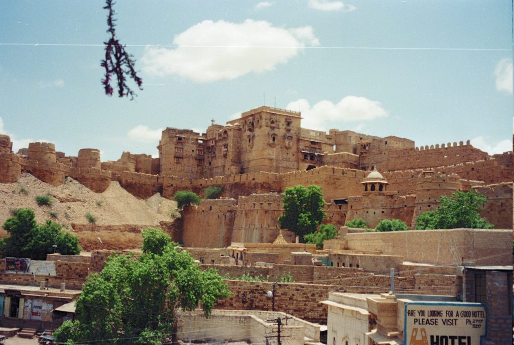 1995_India_125-scaled