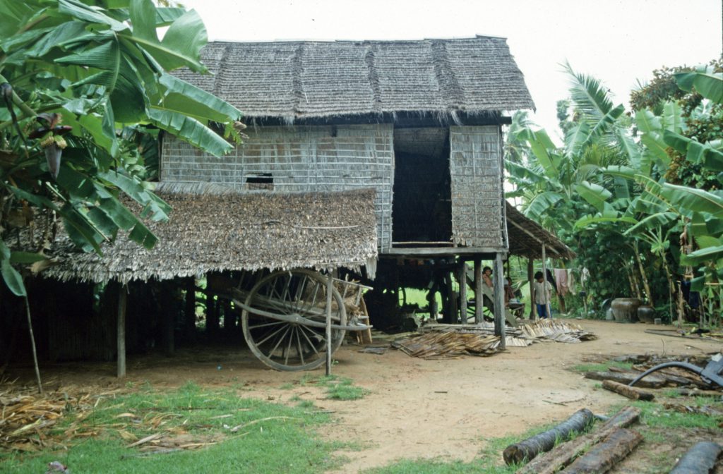 2000_12_Cambodia_098