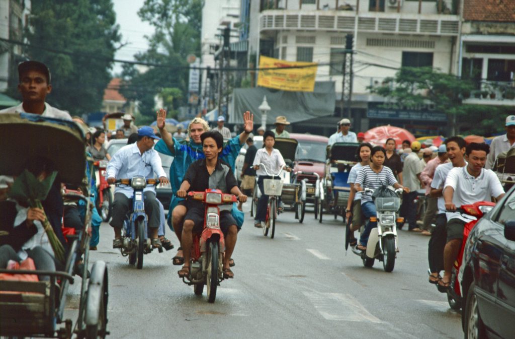 2000_12_Cambodia_166