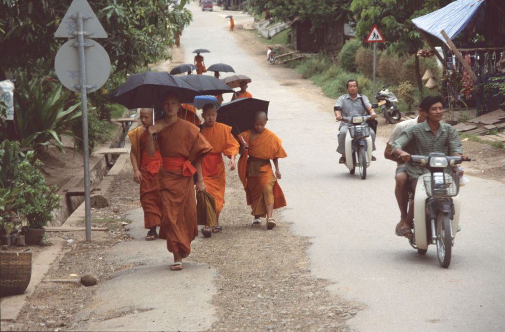 2000_13_Laos_068