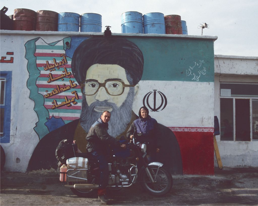 2000_16_Iran_001