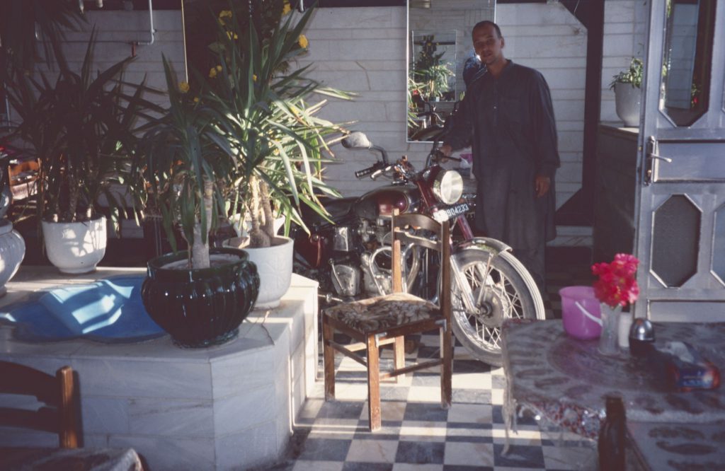 2000_16_Iran_047