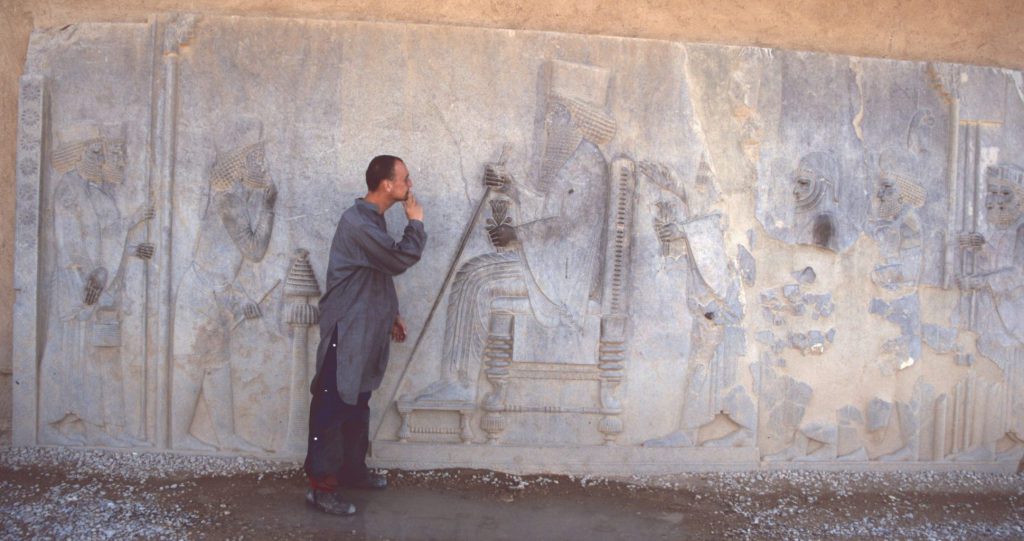 2000_16_Iran_076-e1544960542144