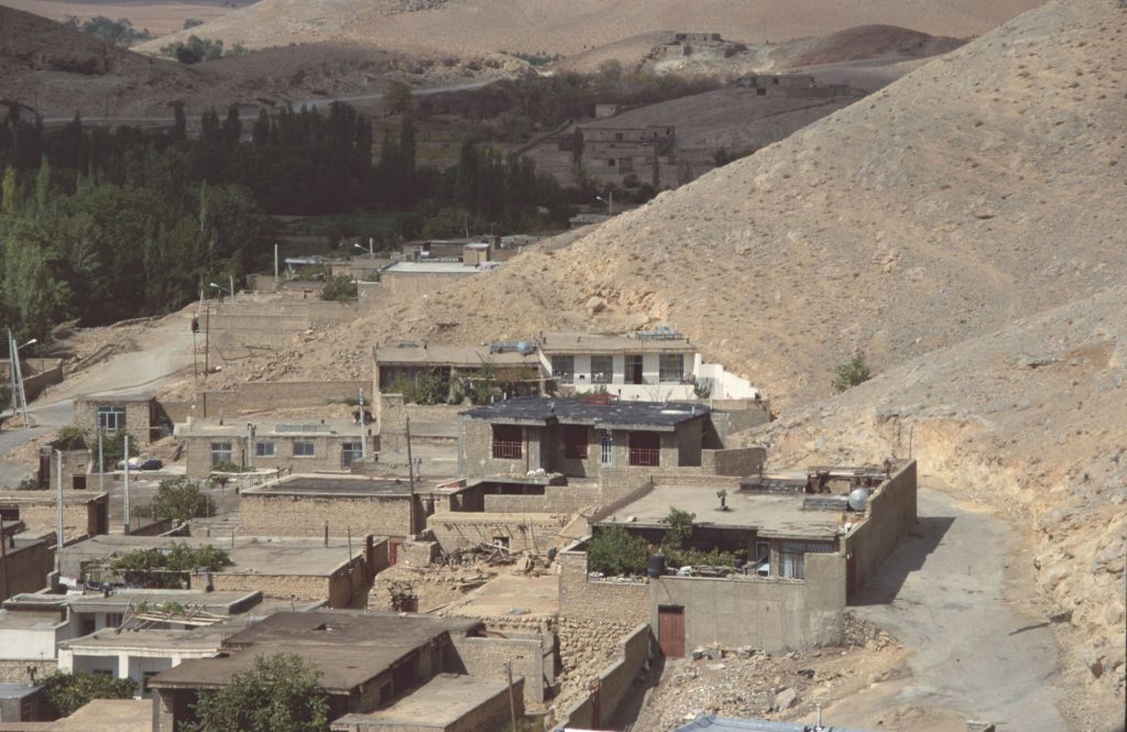 2000_16_Iran_084