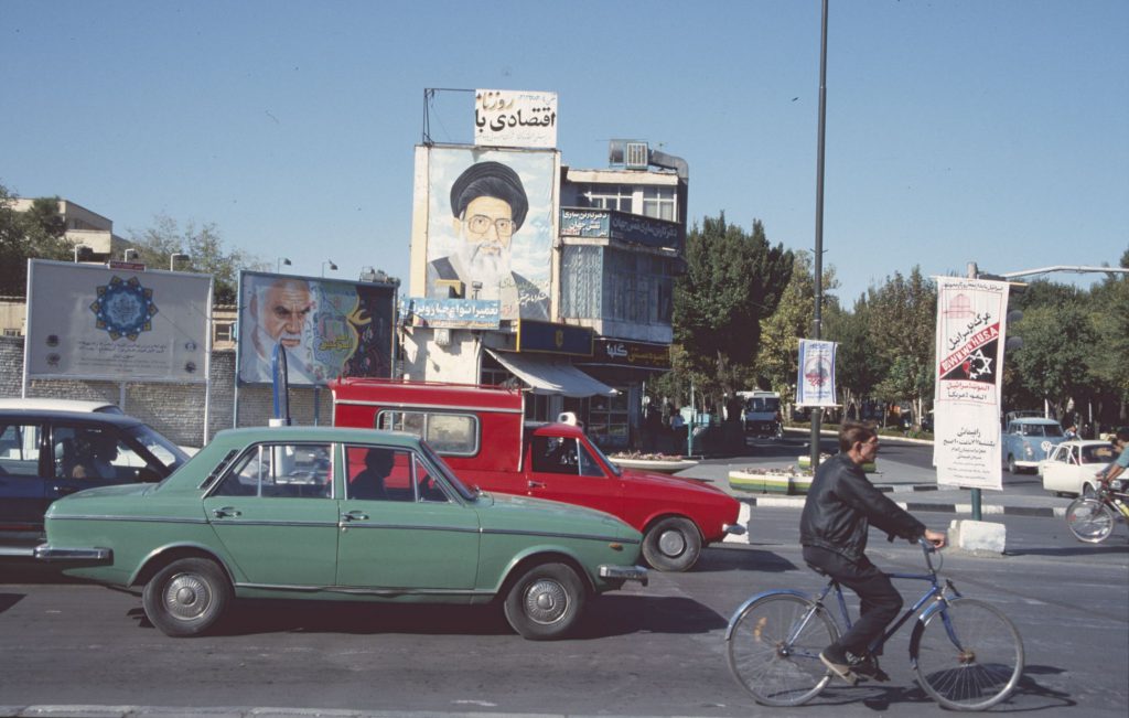 2000_16_Iran_124