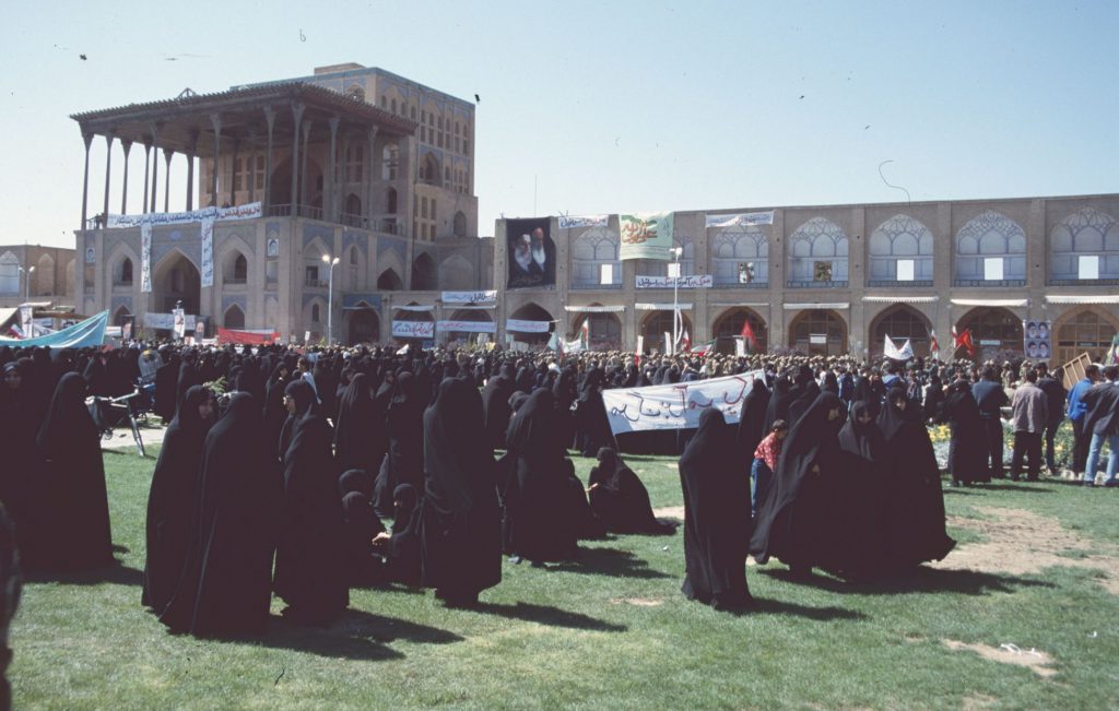 2000_16_Iran_130