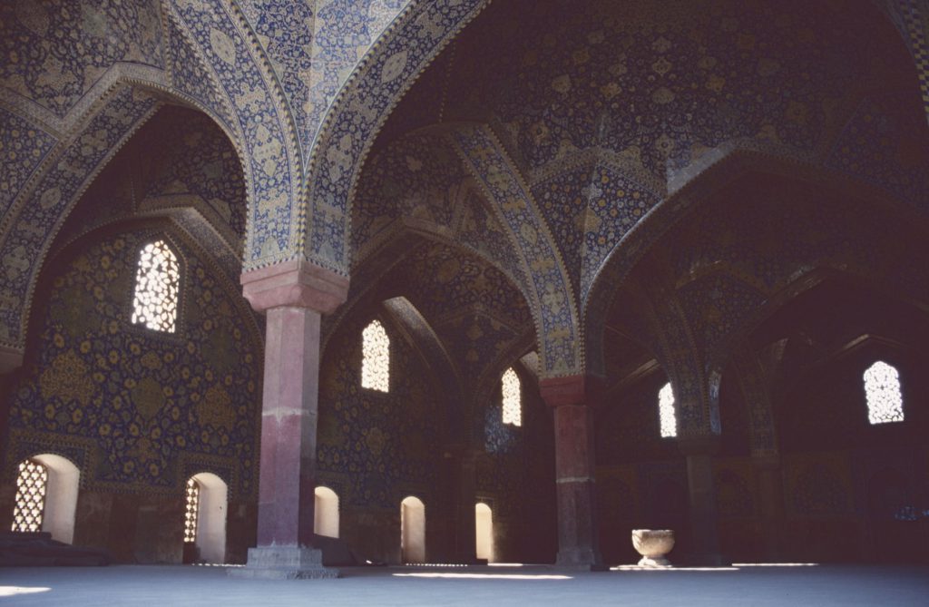 2000_16_Iran_167