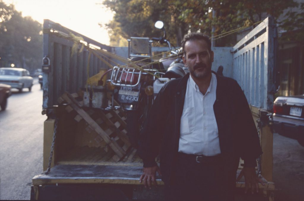 2000_16_Iran_208